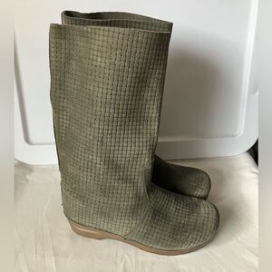 Sanita Womens Olive Green Tsunelda Tibet Twister Oil Spilt Boot Sz 38 7.5